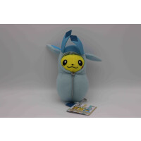 Pikachu im Glaziola-Schlafsack - Pokemon Plüschfigur aus Japan (15cm)